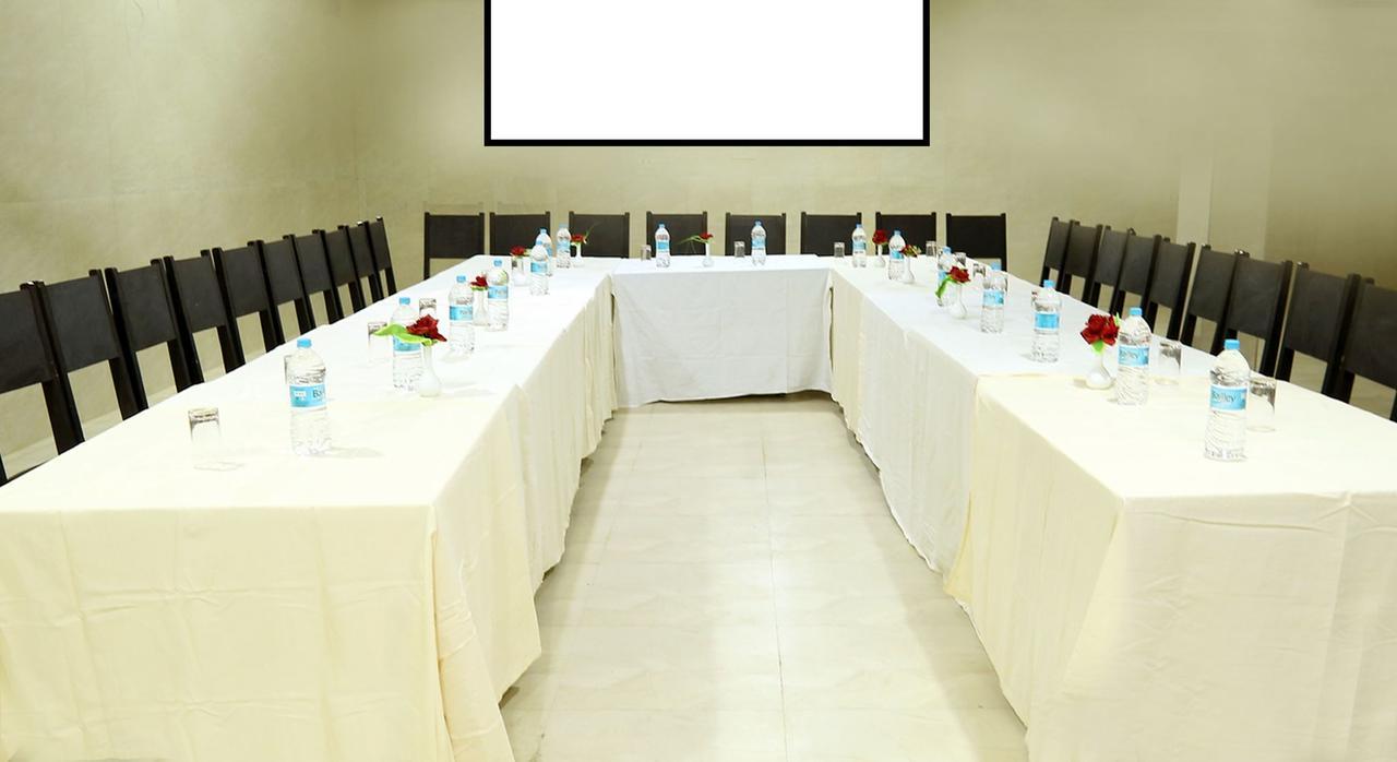 Kailash Residency Hotel Aurangabad  Exterior photo